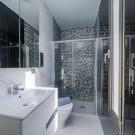 Monarca וילה קוסטה טגוויסה