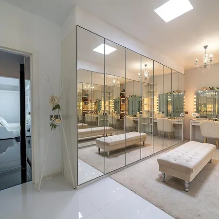 Monarca וילה קוסטה טגוויסה