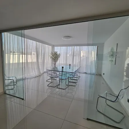 וילה Monarca קוסטה טגוויסה